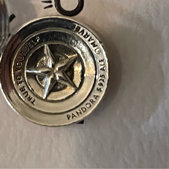 New Authentic Pandora x Disney Marvel Captain America Shield dangle charm - Picture 5 of 6